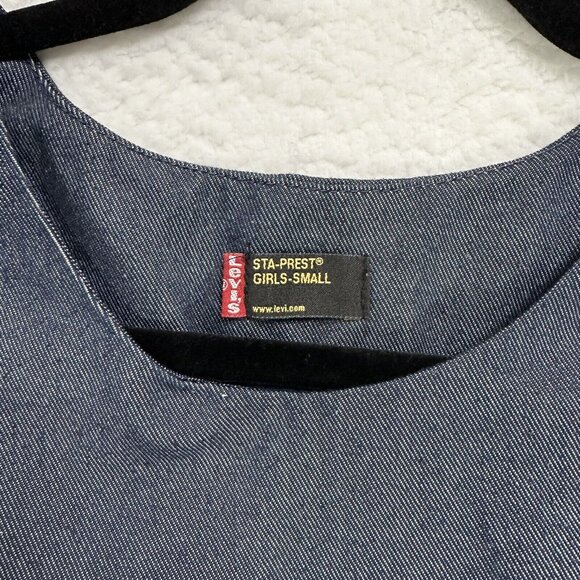 Vintage Levi's Women's Minimalist Sleeveless Fit & Flare Denim Dress Size S Blue - Picture 11 of 12